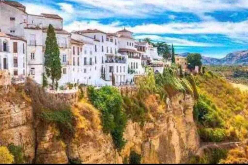 XI Apartamentos Morales & Arnal Ρόντα Εξωτερικό φωτογραφία